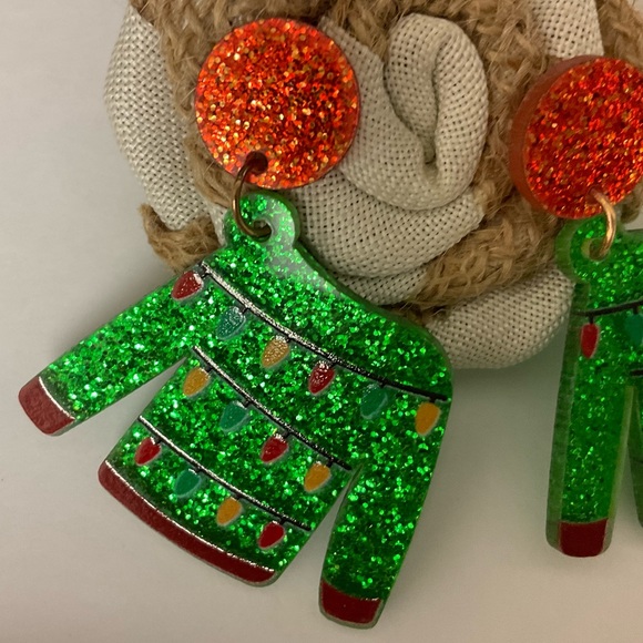 ❤️Christmas Sweater Earrings💚 - Picture 2 of 5